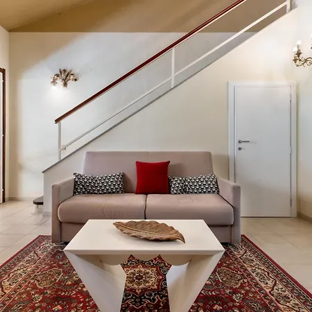 Guesthost - Villino Stella Apartment Fort Village