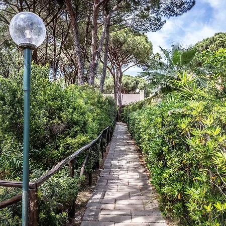 Guesthost - Villino Stella Apartman