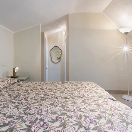 Guesthost - Villino Stella *